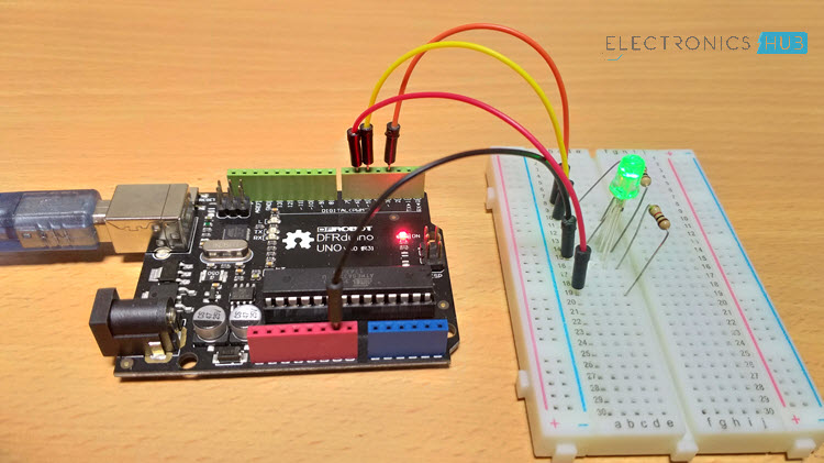 RGB LED和Arduino图像1
